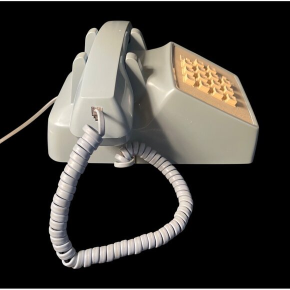 Vintage AT&T Traditional 100 Blue Push Button Phone Corded Landline - Picture 5 of 5